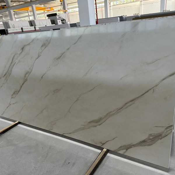 slabs for furnitures / quartz / porcelain / corian manufacturer in Turkey