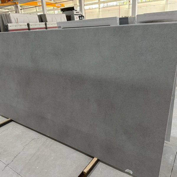 slabs for furnitures / quartz / porcelain / corian manufacturer in Turkey
